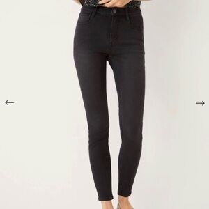 Frank and Oak Debbie Skinny Black  Size 28